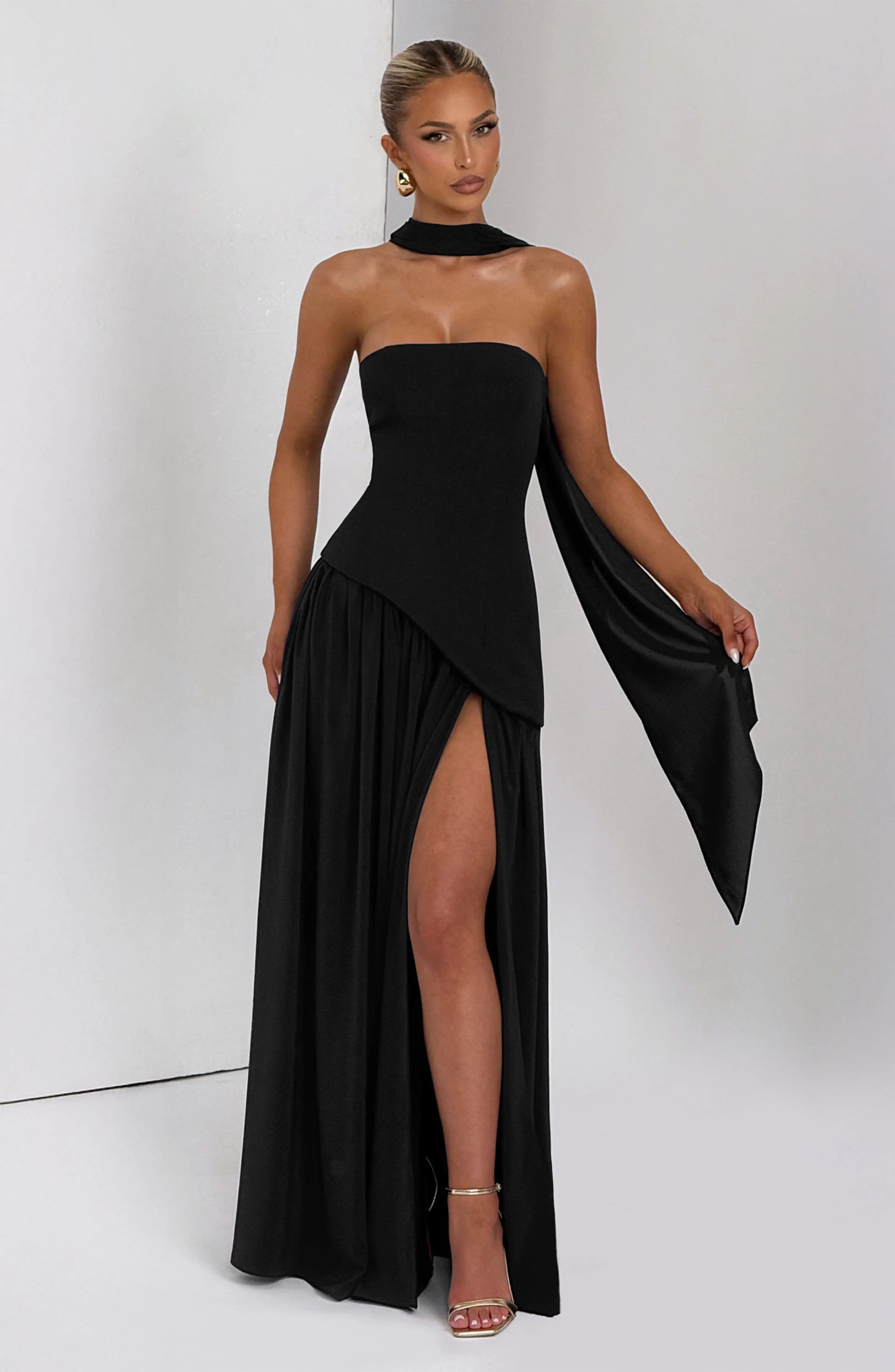 Maliyah Maxi Dress - Black - Image 6