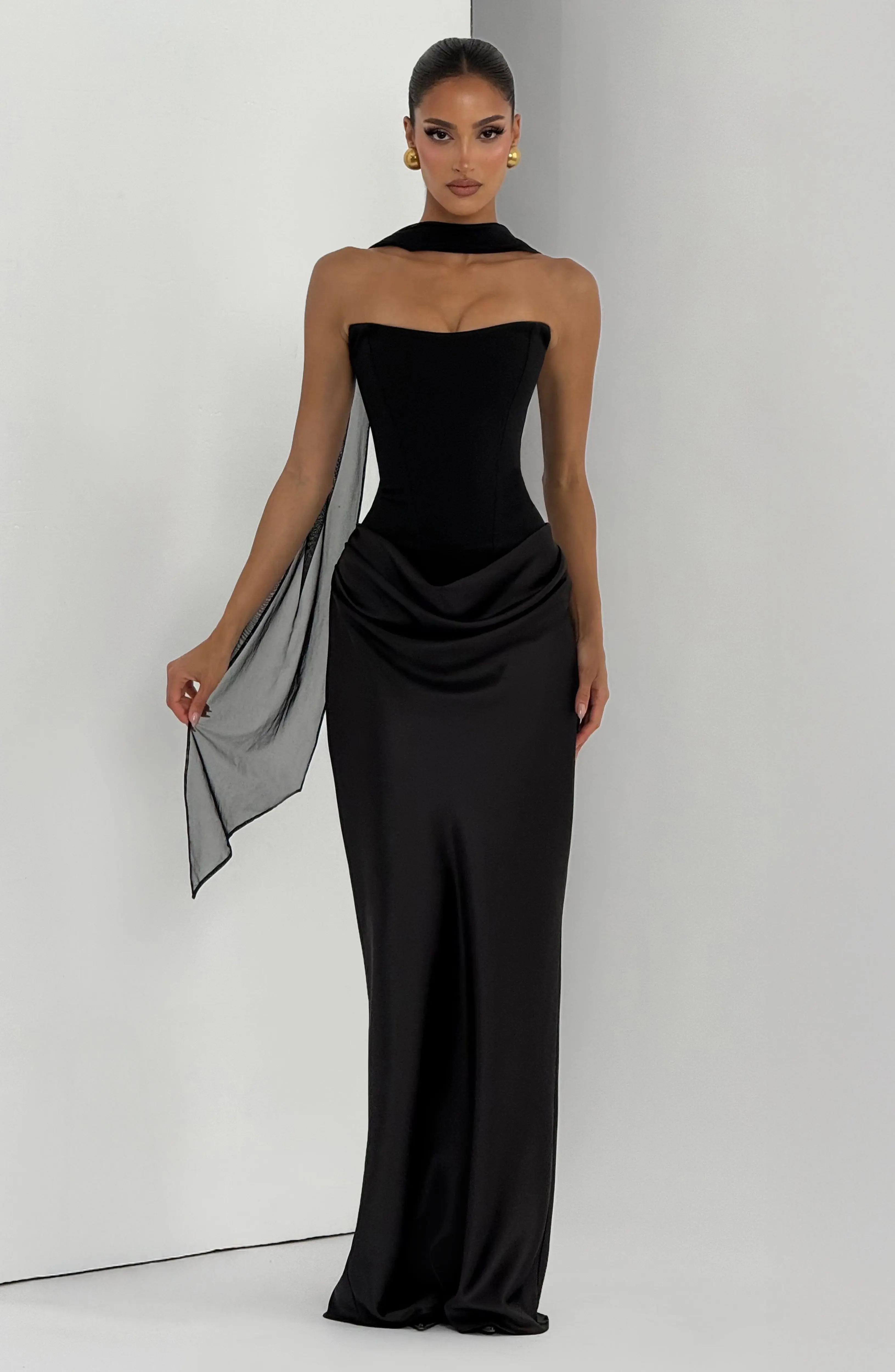 Maggie Maxi Dress - Black - Image 10