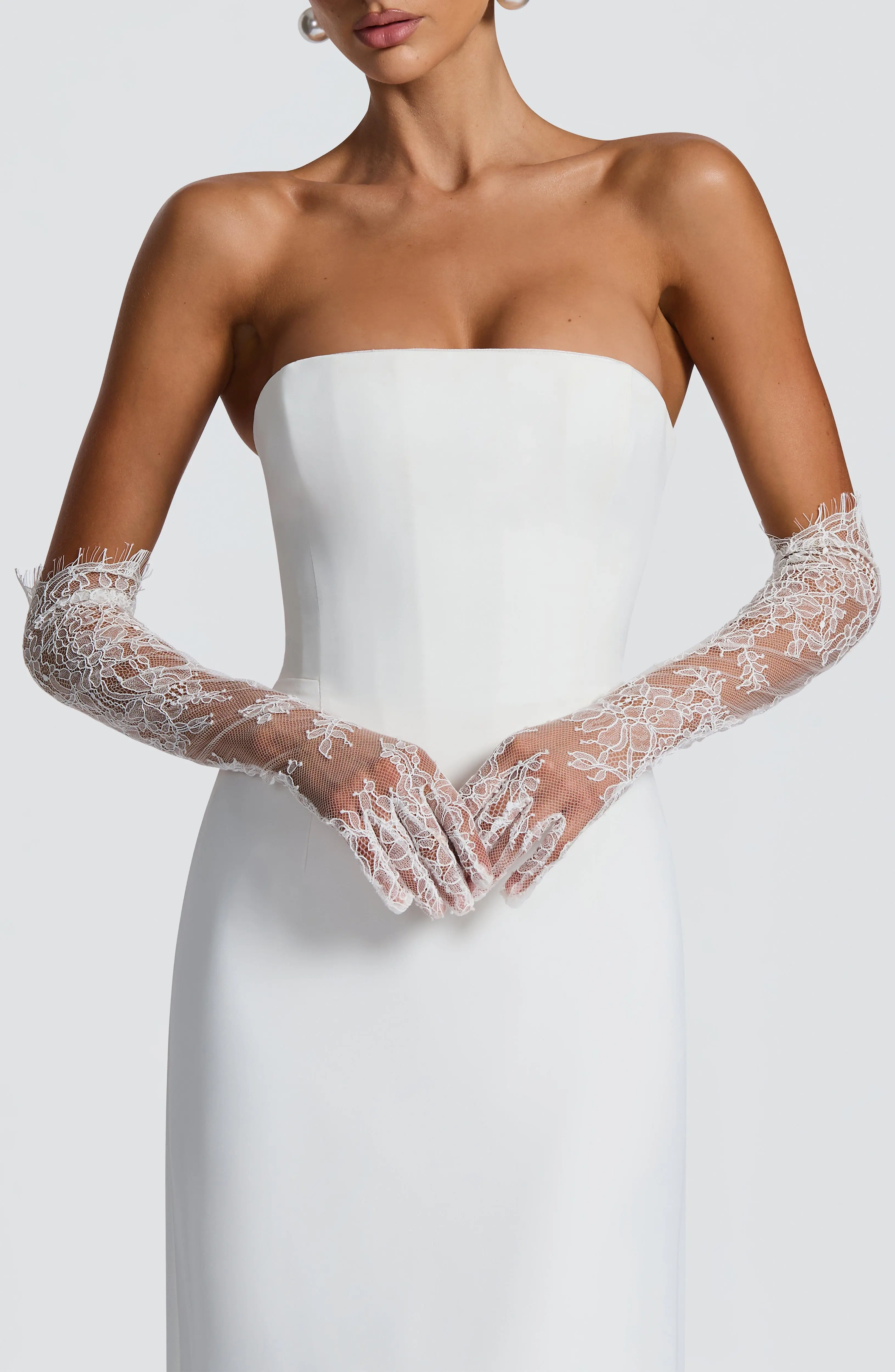 Nia Gloves - Ivory - Image 2
