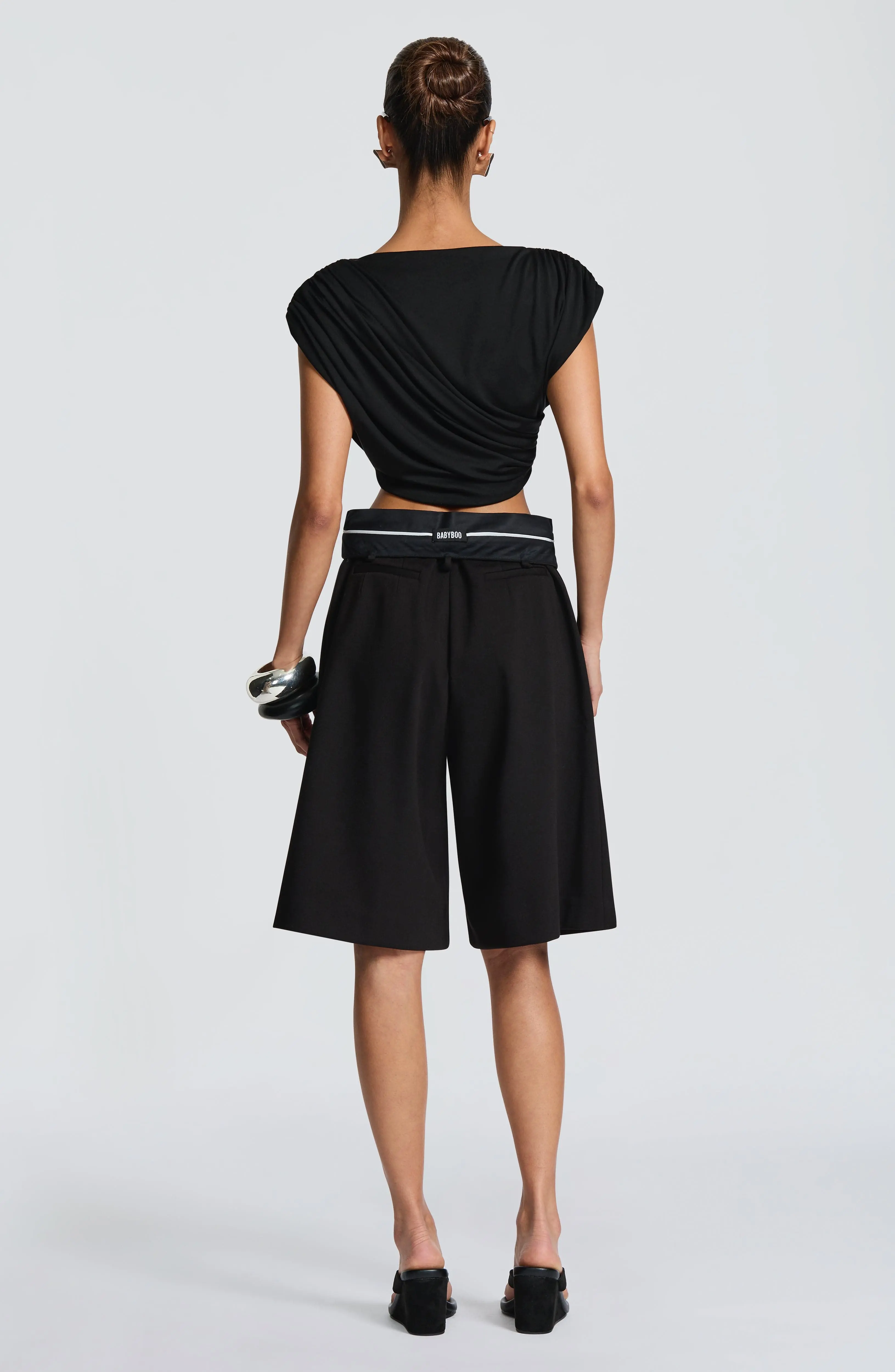 Ausra Bermuda Shorts - Black - Image 7