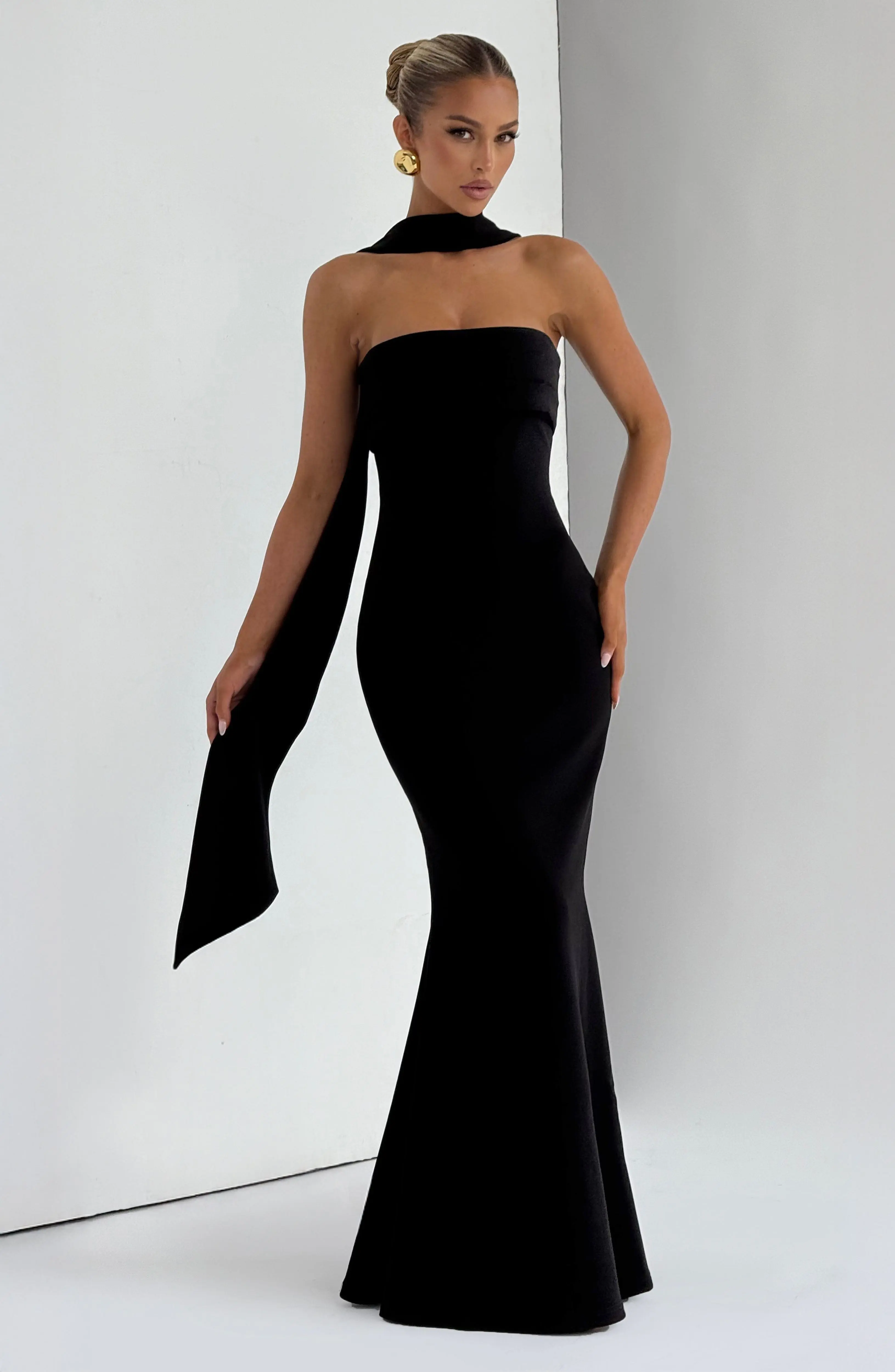 Leura Maxi Dress - Black - Image 7